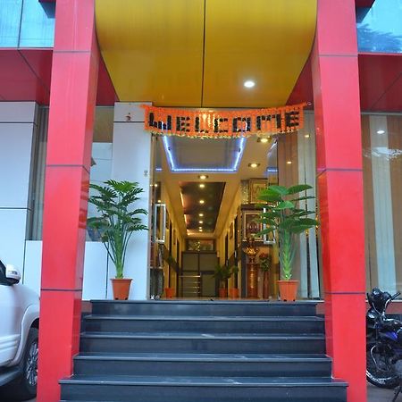 Hotel Jinendra Inn ชัยปุระ ภายนอก รูปภาพ